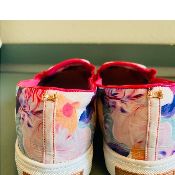 Ted Baker Thfia Floral Pointy Sneaker - Picture 5 of 8